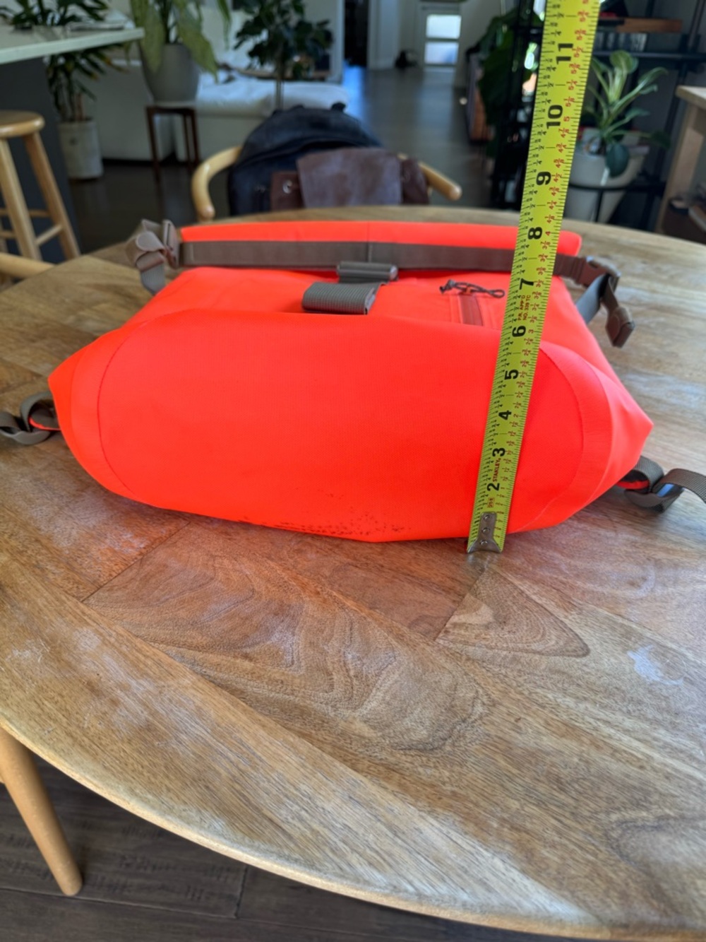 The Filson Dry Backpack - Picture 5 of 12